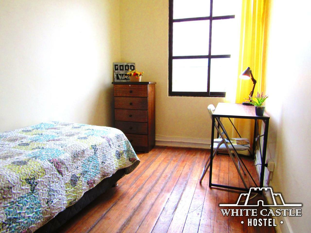 White Castle Hostel 瓦尔帕莱索 外观 照片