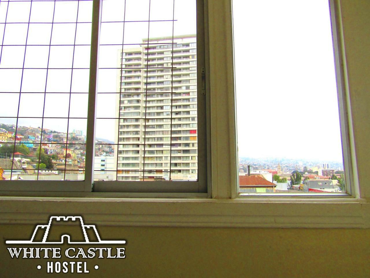White Castle Hostel 瓦尔帕莱索 外观 照片