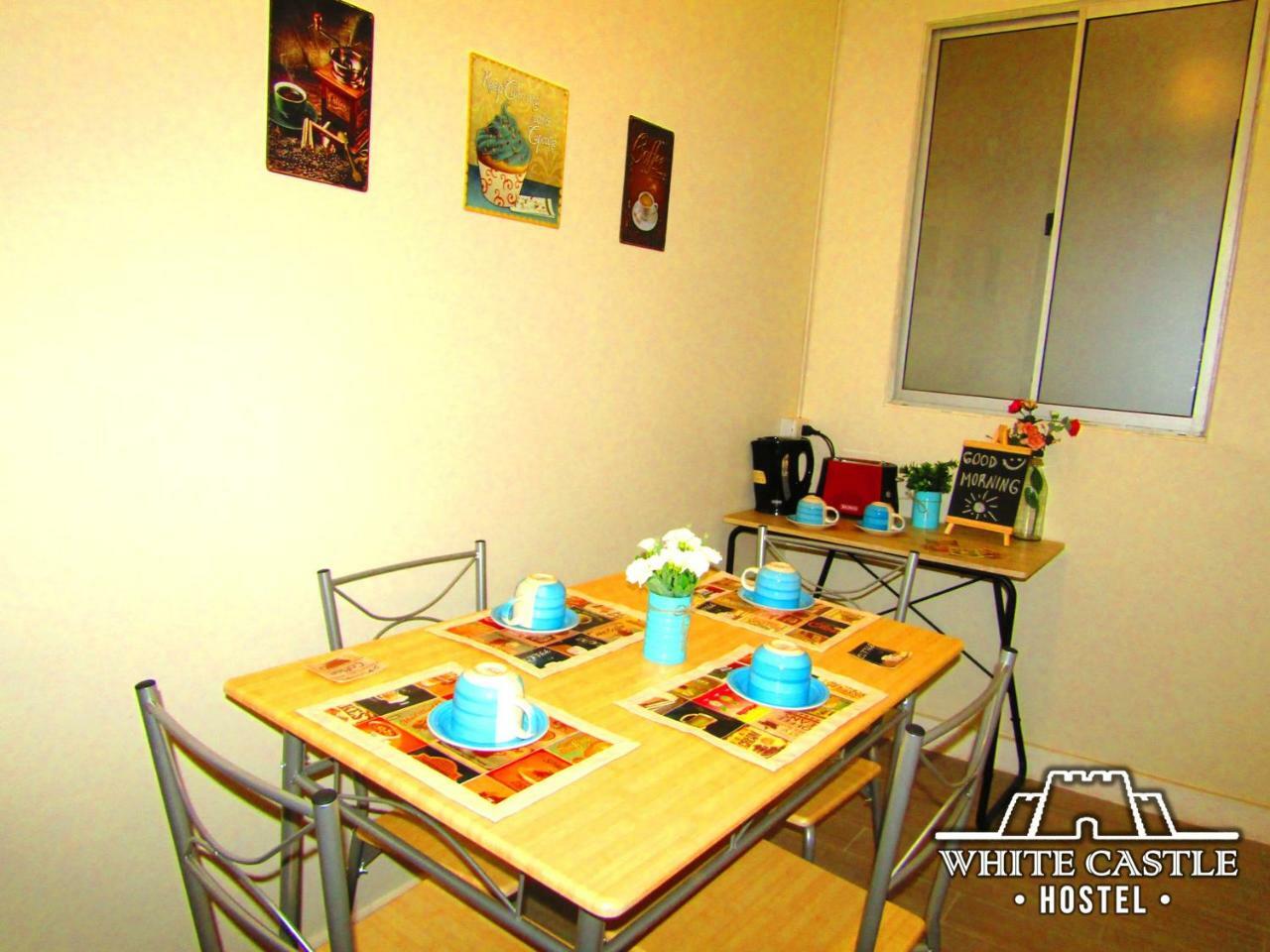 White Castle Hostel 瓦尔帕莱索 外观 照片