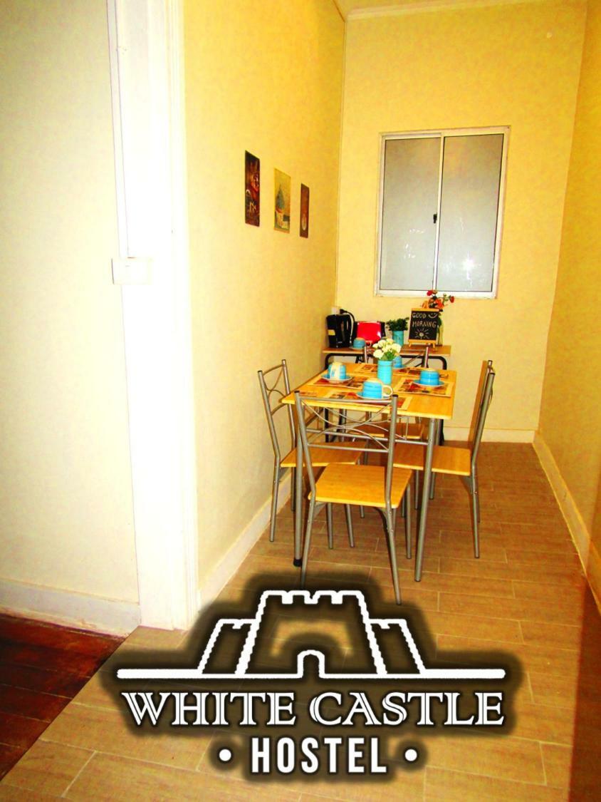 White Castle Hostel 瓦尔帕莱索 外观 照片
