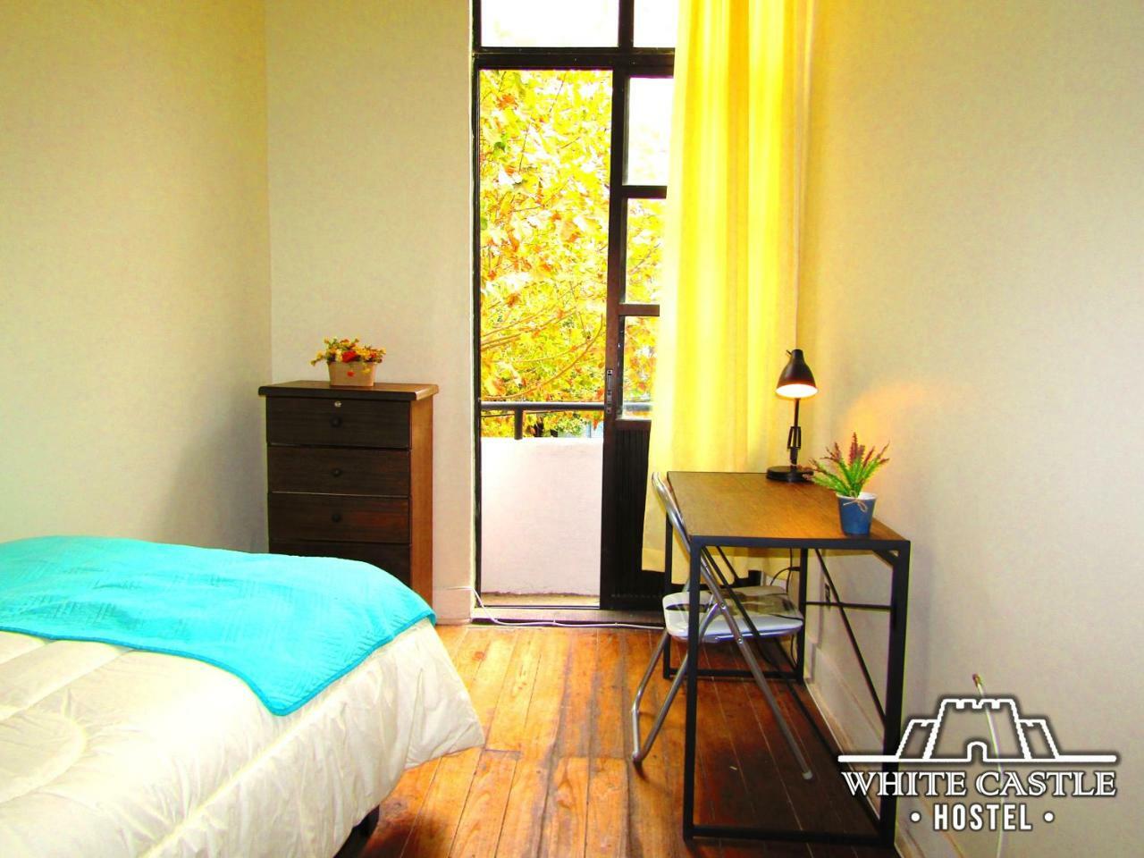 White Castle Hostel 瓦尔帕莱索 外观 照片