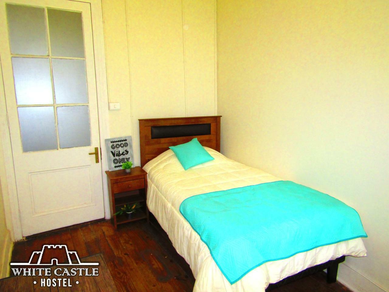 White Castle Hostel 瓦尔帕莱索 外观 照片